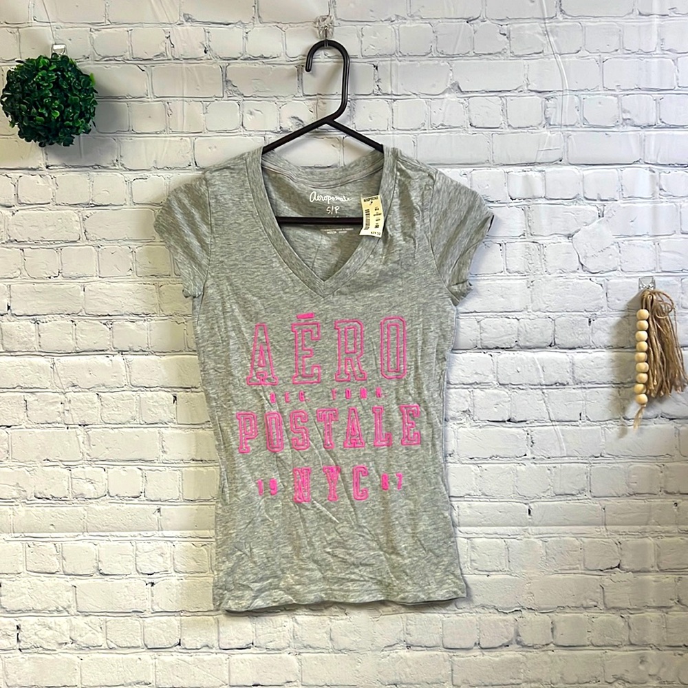 NWT Aeropostale Small T Shirt